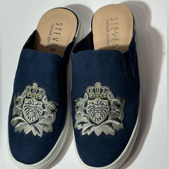 Steven Navy Embroidered Slip-On Shoes - Picture 1 of 4